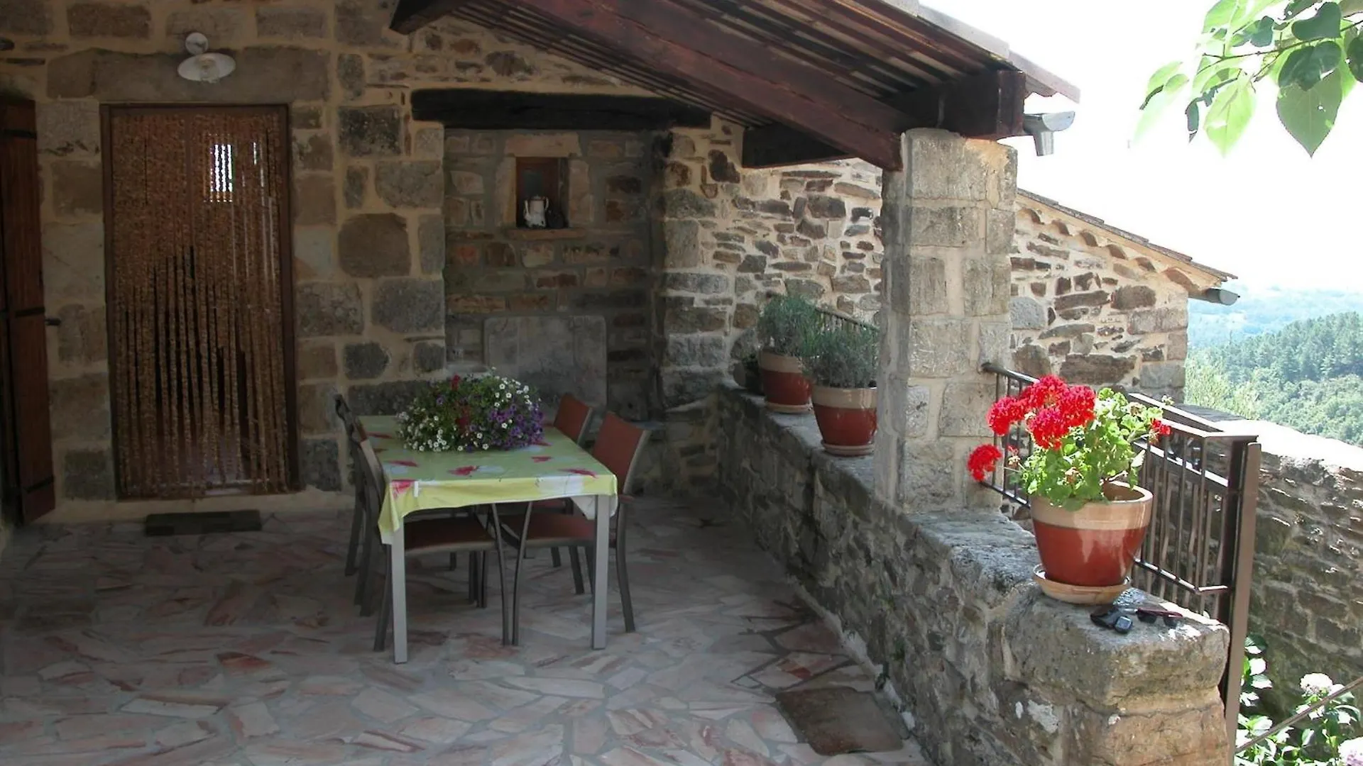 Detached Holiday Home In Chassiers With Pool